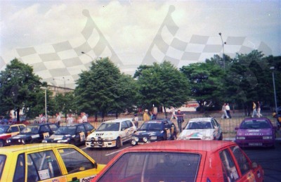 19. Parc ferme przed startem   (To zdjęcie w pełnej rozdzielczości możesz kupić na www.kwa-kwa.pl )