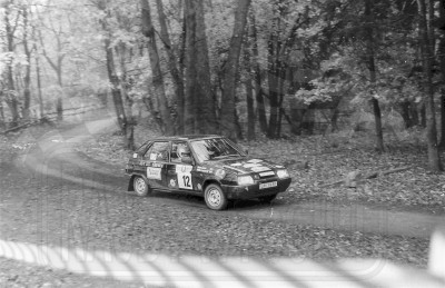 36. Josef Mlynarcik i Radovan Simon - Skoda Favorit 136.   (To zdjęcie w pełnej rozdzielczości możesz kupić na www.kwa-kwa.pl )