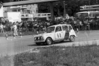 174. Matjaz Flego i Oto Luznar - Renault 4 GTL.   (To zdjęcie w pełnej rozdzielczości możesz kupić na www.kwa-kwa.pl )