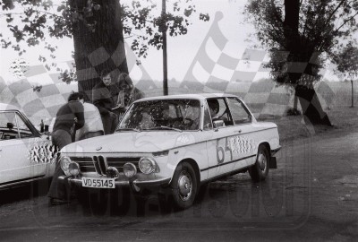 28. BMW 2002.  (To zdjęcie w pełnej rozdzielczości możesz kupić na www.kwa-kwa.pl )