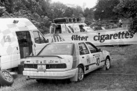 31. Ford Sierra Saphire Cosworth 4x4 szwajcarskiej załogi Andreas Krattinger i Eva Stoecklin.   (To zdjęcie w pełnej rozdzielczości możesz kupić na www.kwa-kwa.pl )