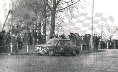 Andrzej Wodziński i Jan Wojciechowski - Fiat 128 Rally. To zdjęcie w pełnej rozdzielczości możesz kupić na http://kwa-kwa.pl