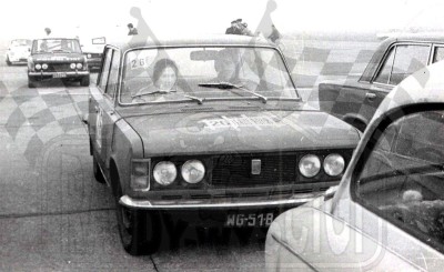 40. Marek Karczewski i Jacek Lewandowski - Polski Fiat 125p 1500  (To zdjęcie w pełnej rozdzielczości możesz kupić na www.kwa-kwa.pl )