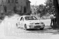 63. Peter Stephenson i Andrew Moss - Ford Sierra Cosworth RS.   (To zdjęcie w pełnej rozdzielczości możesz kupić na www.kwa-kwa.pl )