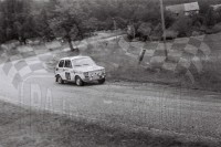147. Andrzej Lubiak i Maciej Wisławski - Polski Fiat 126p  (To zdjęcie w pełnej rozdzielczości możesz kupić na www.kwa-kwa.pl )