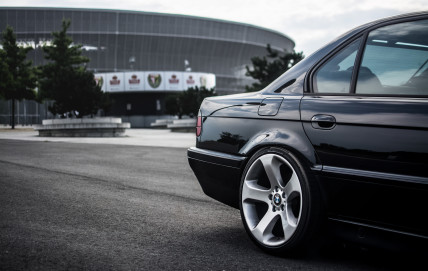 BMW E38 V8 4.4 - Banditen Wagen Projekt