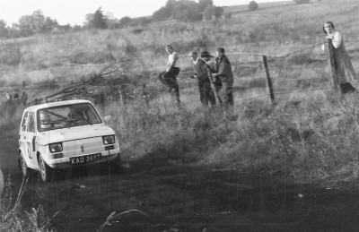 58. W.Smolarczyk i Z.Skrętkiewicz - Polski Fiat 126p.   (To zdjęcie w pełnej rozdzielczości możesz kupić na www.kwa-kwa.pl )