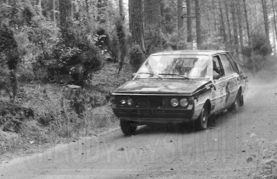 110. Grzegorz Malinowski i Grzegorz Molas - Polonez 1600.   (To zdjęcie w pełnej rozdzielczości możesz kupić na www.kwa-kwa.pl )