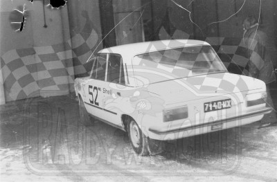 6. Marian Bień i Janina Jedynakowa - Polski Fiat 125p 1500  (To zdjęcie w pełnej rozdzielczości możesz kupić na www.kwa-kwa.pl )
