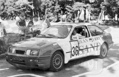 34. Pierre Bos i Claude Jung - Ford Sierra Cosworth RS.   (To zdjęcie w pełnej rozdzielczości możesz kupić na www.kwa-kwa.pl )