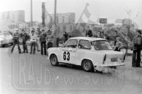 Tadeusz Betlej i Krzysztof Adamski - Trabant 601. To zdjęcie w pełnej rozdzielczości możesz kupić na http://kwa-kwa.pl