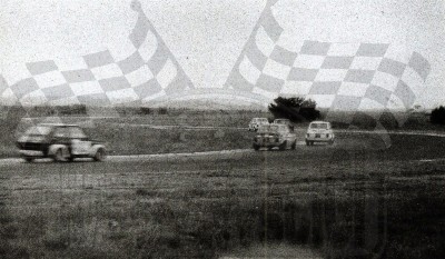 34. Polskie Fiaty 126p na trasie wyścigu  (To zdjęcie w pełnej rozdzielczości możesz kupić na www.kwa-kwa.pl )