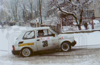 25. Artur Orlikowski i Marcin Wiertlewski - Polski Fiat 126p.   (To zdjęcie w pełnej rozdzielczości możesz kupić na www.kwa-kwa.pl )