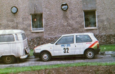 19. Fiat Uno Turbo załogi Jerzy Dyszy i Zbigniew Atłowski.   (To zdjęcie w pełnej rozdzielczości możesz kupić na www.kwa-kwa.pl )