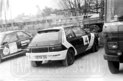 9. Mazda 323 Turbo 4wd załogi Mirosław Krachulec i Marek Kusiak.   (To zdjęcie w pełnej rozdzielczości możesz kupić na www.kwa-kwa.pl )