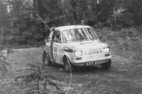 89. Jacek Lis i Paweł Wojtowicz - Polski Fiat 126p.   (To zdjęcie w pełnej rozdzielczości możesz kupić na www.kwa-kwa.pl )
