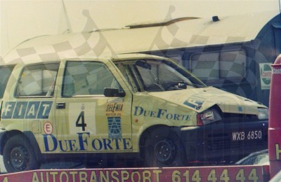 4. Fiat Cinquecento Roberta Kisiela.   (To zdjęcie w pełnej rozdzielczości możesz kupić na www.kwa-kwa.pl )