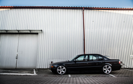 BMW E38 740i (V8 4.4) - Banditen Wagen Projekt
