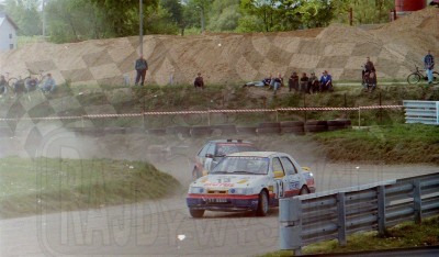 144. Jacek Ptaszek - Ford Sierra Cosworth   (To zdjęcie w pełnej rozdzielczości możesz kupić na www.kwa-kwa.pl )