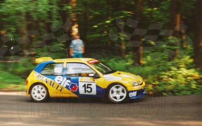 35. Waldemar Doskocz i Aleksander Dragon - Renault Clio Maxi.   (To zdjęcie w pełnej rozdzielczości możesz kupić na www.kwa-kwa.pl )