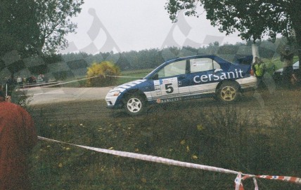 4. Michał Sołowow i Maciej Baran - Mitsubishi Lancer Evo VII  (To zdjęcie w pełnej rozdzielczości możesz kupić na www.kwa-kwa.pl )