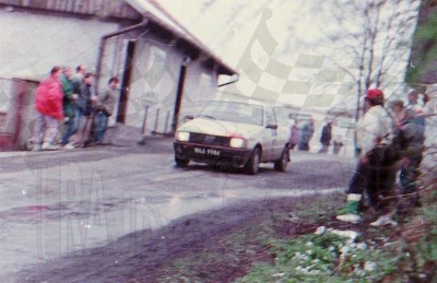 44. Jerzy Dyszy i Zbigniew Atłowski - Fiat Uno Turbo.   (To zdjęcie w pełnej rozdzielczości możesz kupić na www.kwa-kwa.pl )