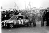 Jerzy Landsberg i Marek Muszyński - Renault 5 Alpine. To zdjęcie w pełnej rozdzielczości możesz kupić na http://kwa-kwa.pl