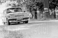 96. Wolfgang Krugel i Matthias Fallenstein - Wartburg 353W.   (To zdjęcie w pełnej rozdzielczości możesz kupić na www.kwa-kwa.pl )