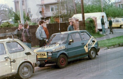 13. Polski Fiat 126p załogi Jacek Miller i Jarosław Kośmider.   (To zdjęcie w pełnej rozdzielczości możesz kupić na www.kwa-kwa.pl )