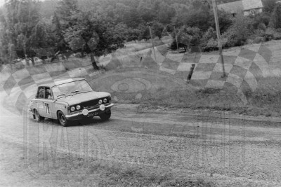 111. Andrzej Radecki i Henryk Mieczaniec - Polski Fiat 125p 1500  (To zdjęcie w pełnej rozdzielczości możesz kupić na www.kwa-kwa.pl )