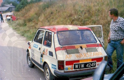 160. Krzysztof Wołkowyski i J.Nowak - Polski Fiat 126p.   (To zdjęcie w pełnej rozdzielczości możesz kupić na www.kwa-kwa.pl )