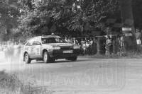 92. Willi Duevel i Harald Brock - Mazda 323 Turbo 4wd.   (To zdjęcie w pełnej rozdzielczości możesz kupić na www.kwa-kwa.pl )