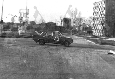 40. Krzysztof Załuski - Polski Fiat 125p 1500  (To zdjęcie w pełnej rozdzielczości możesz kupić na www.kwa-kwa.pl )