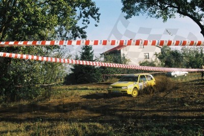 35. Tomasz Ratajczyk i Damian Paliga - VW Golf GTi 16V  (To zdjęcie w pełnej rozdzielczości możesz kupić na www.kwa-kwa.pl )