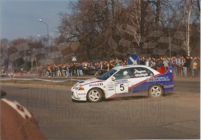 48. Jarosław Pineles i Maciej Wodniak - Mitsubishi Lancer Evo IV.   (To zdjęcie w pełnej rozdzielczości możesz kupić na www.kwa-kwa.pl )