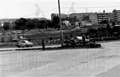 147. Nr.29.Jerzy Wierzbołowski i Stefan Makarski - Polonez 1600, nr.51.Robert Herba i Jacek Jędraski - Polski Fiat 126p.   (To zdjęcie w pełnej rozdzielczości możesz kupić na www.kwa-kwa.pl )