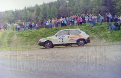 44. Marek Ryndak i Beata Niedzielka - Fiat Ritmo 105 TC.   (To zdjęcie w pełnej rozdzielczości możesz kupić na www.kwa-kwa.pl )