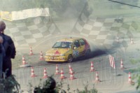 34. Roman Wrona i Lech Wójcik - Renault Clio Williams   (To zdjęcie w pełnej rozdzielczości możesz kupić na www.kwa-kwa.pl )