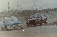 32. Grzegorz Carzasty - Toyota Corolla i Jakub Iwanek - Peugeot 205 GTi   (To zdjęcie w pełnej rozdzielczości możesz kupić na www.kwa-kwa.pl )