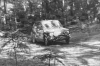 92. Włodzimierz Pawluczuk - Polski Fiat 126p.   (To zdjęcie w pełnej rozdzielczości możesz kupić na www.kwa-kwa.pl )