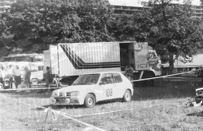 15. Eric Mabit i M.Fiers - Peugeot 205 Rallye.   (To zdjęcie w pełnej rozdzielczości możesz kupić na www.kwa-kwa.pl )