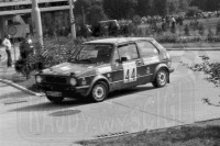 155. Udo Treuberg i Holger Kersch - VW Golf GTi.   (To zdjęcie w pełnej rozdzielczości możesz kupić na www.kwa-kwa.pl )