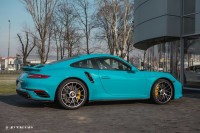 Porshe 911 TurboS 4