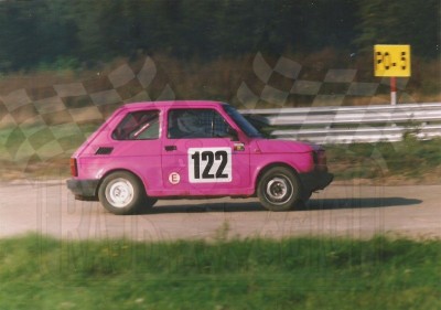 35. Jakub Kraszewski - Polski Fiat 126p.   (To zdjęcie w pełnej rozdzielczości możesz kupić na www.kwa-kwa.pl )