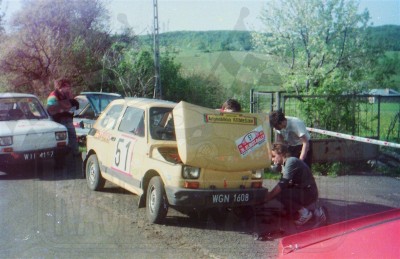 21. Polski Fiat 126p załogi Jacek Sikora i Jacek Sciciński.   (To zdjęcie w pełnej rozdzielczości możesz kupić na www.kwa-kwa.pl )