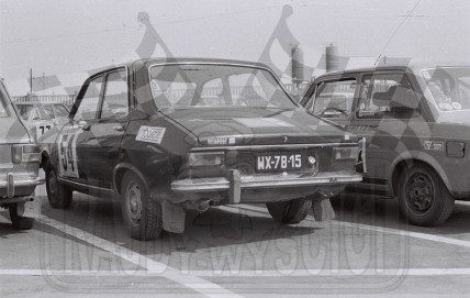 Renault 12 TL Jacka Kotowskiego. To zdjęcie w pełnej rozdzielczości możesz kupić na http://kwa-kwa.pl