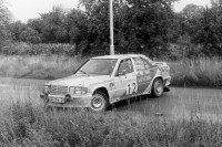 13. Peter Rumpfkeil i Gunter Jarecki - Mercedes Benz 190E 2.3-16.   (To zdjęcie w pełnej rozdzielczości możesz kupić na www.kwa-kwa.pl )