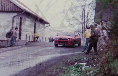 46. Robert Zaremba i Wiesław Stróż - Lancia Delta Integrale.   (To zdjęcie w pełnej rozdzielczości możesz kupić na www.kwa-kwa.pl )