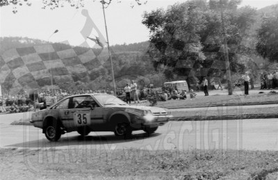 58. Grzegorz Niśkiewicz i Krzysztof Płachciński - Opel Manta  (To zdjęcie w pełnej rozdzielczości możesz kupić na www.kwa-kwa.pl )