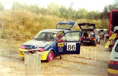 96. Fiat Cinquecento Mariusza Pycha.   (To zdjęcie w pełnej rozdzielczości możesz kupić na www.kwa-kwa.pl )